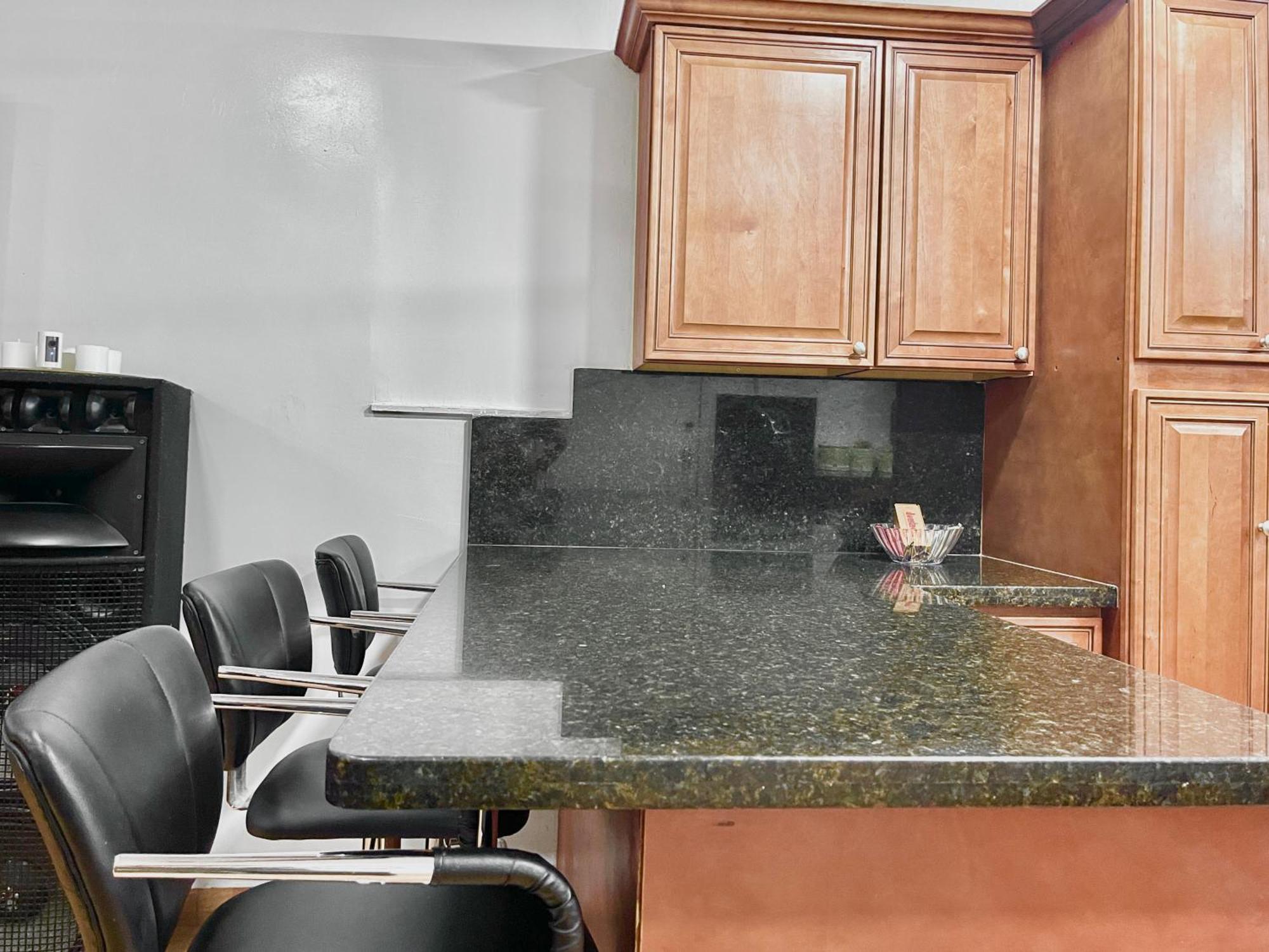 Akeyi Miami305 Private Bedrooms Екстериор снимка